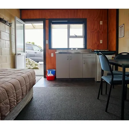 Greymouth Seaside Top 10 Holiday Park Exterior photo