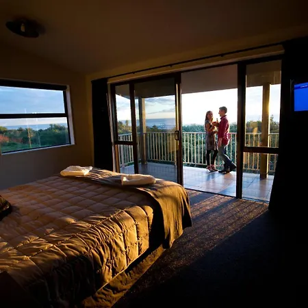 Greymouth Seaside Top 10 Holiday Park Room photo