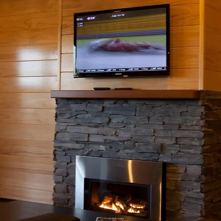 Greymouth Seaside Top 10 Holiday Park Room photo